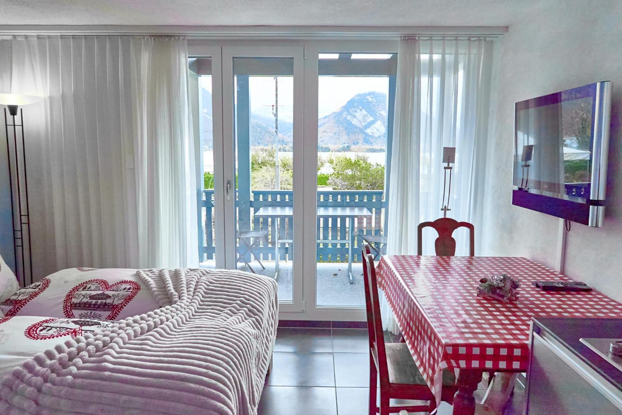 Lake Apartment By Interlaken Darligen Bagian luar foto
